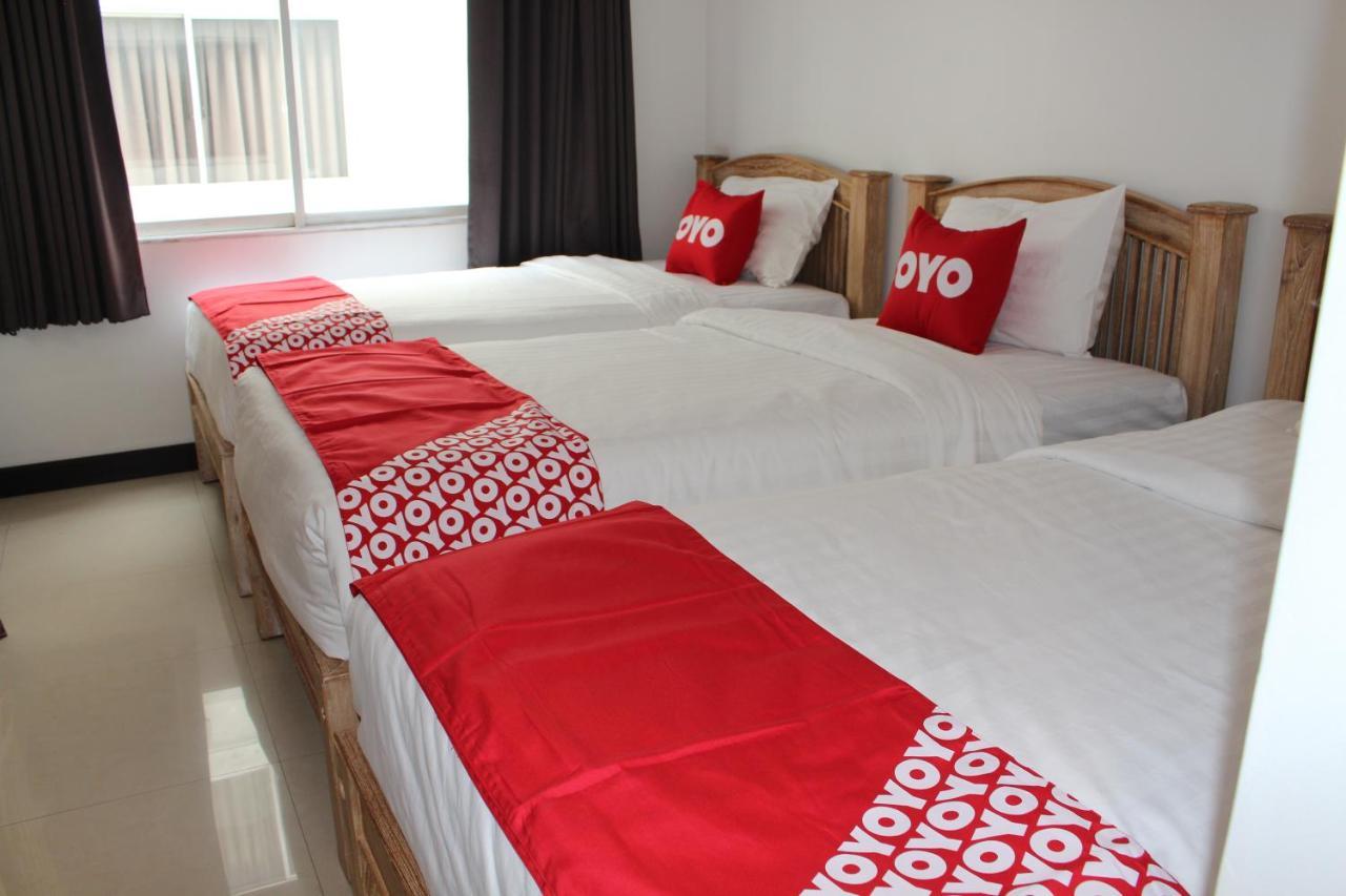 Oyo 75409 Premium The Family Hotel Чиангмай Экстерьер фото